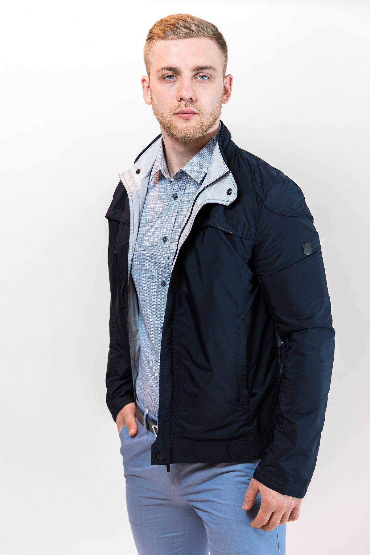 фото Демисезонная куртка мужская PLAXA арт. 5308-01 Цвет : т.синий со светлыми вставками по воротнику
